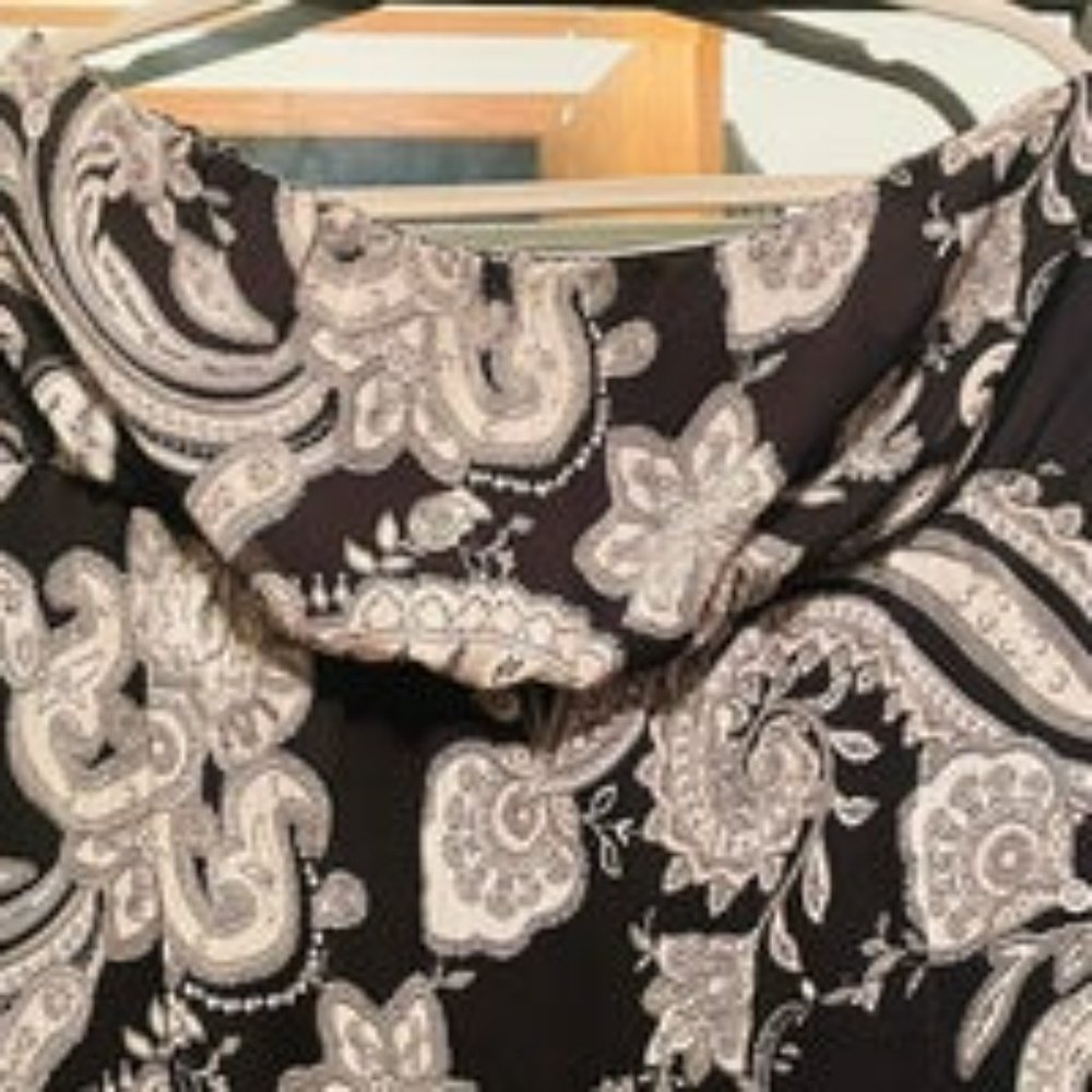 OLD NAVY Maxi Dress Strapless Black Cream Floral Pattern Sz. XL (16-18) - Picture 5 of 6